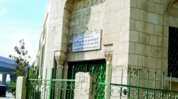 ملابس داخلية.. تحول غير متوقع في مدفن فريد الأطرش وأسمهان يشعل الجدل بين الجمهور